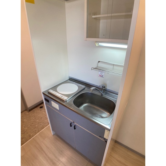 信開セルーラ開発5 106号室