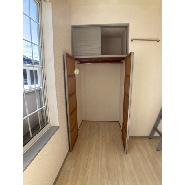 信開セルーラ開発5 106号室