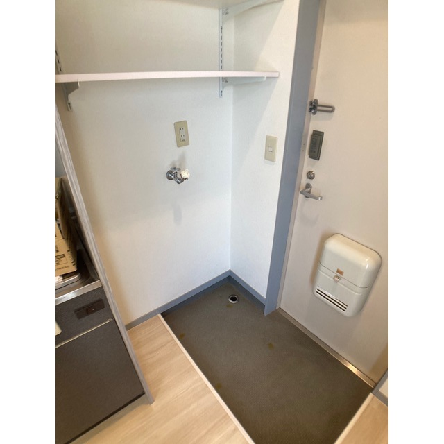 信開セルーラ開発5 201号室