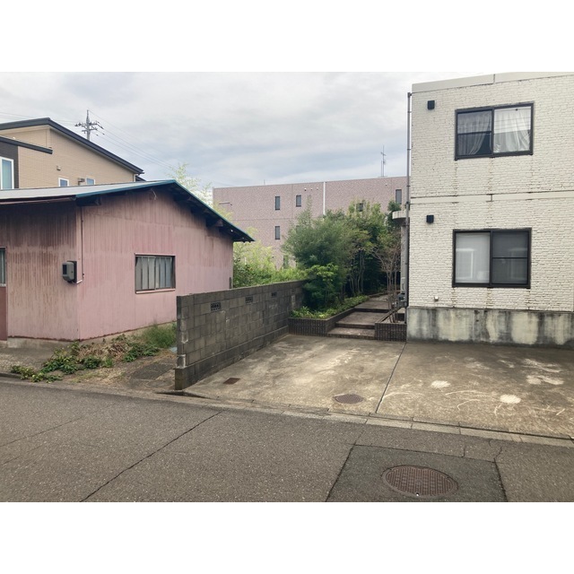 信開セルーラ日光 102号室