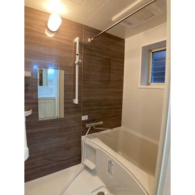 信開セルーラ日光 105号室