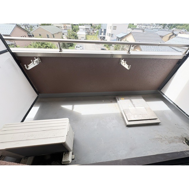 信開トピア足羽 408号室