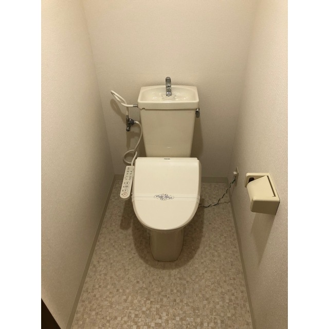 信開トピア足羽 311号室