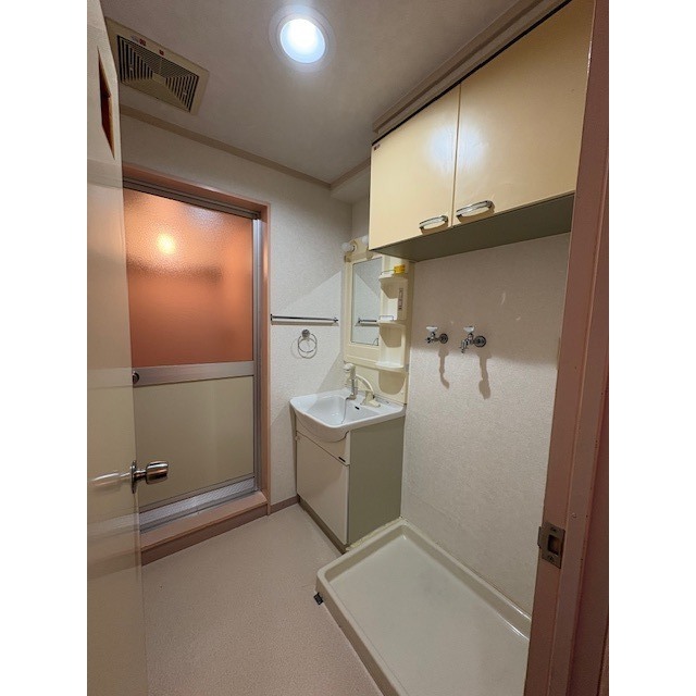 パークサイト春山 501号室