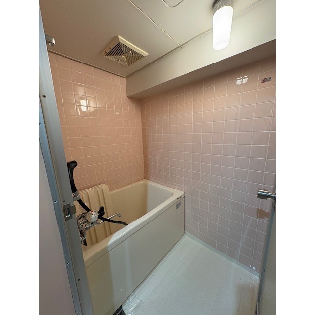 パークサイト春山 501号室