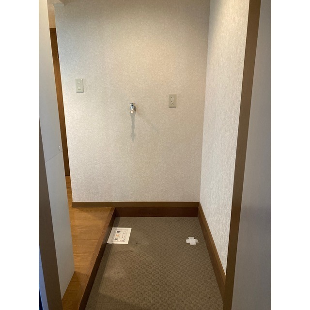 信開セルーラフェニックス 206号室