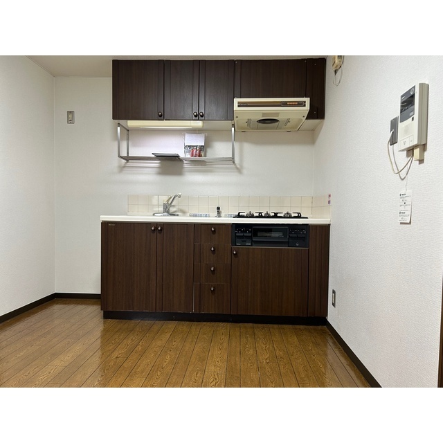 信開ドムス敦賀 2501号室