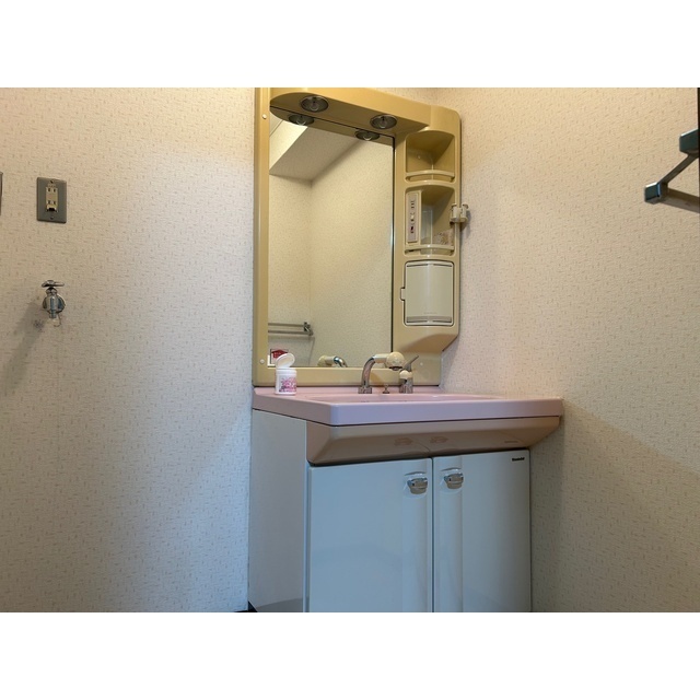 信開ドムス敦賀 2501号室