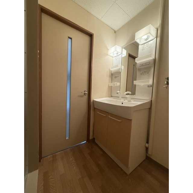 信開ウエラコート津内 310号室