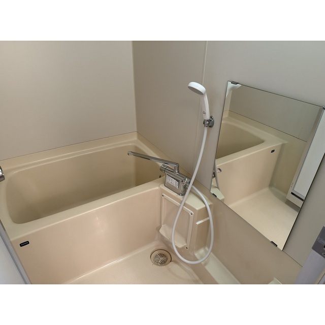 信開ウエラコート津内 310号室