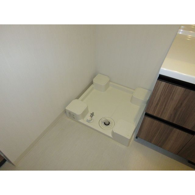 プレミア高岡駅前レジデンス 907号室