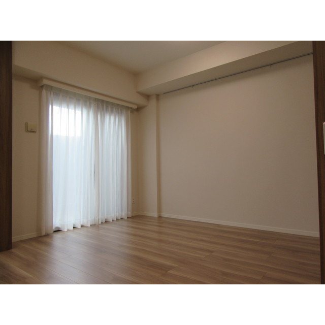 プレミア高岡駅前レジデンス 103号室