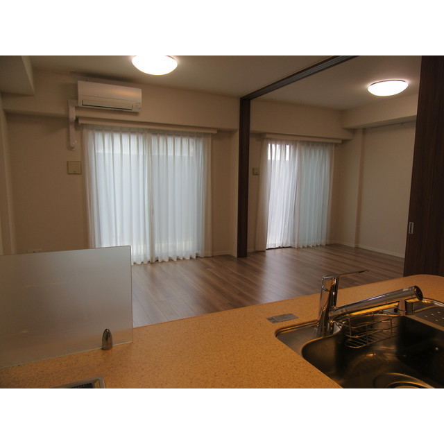 プレミア高岡駅前レジデンス 103号室