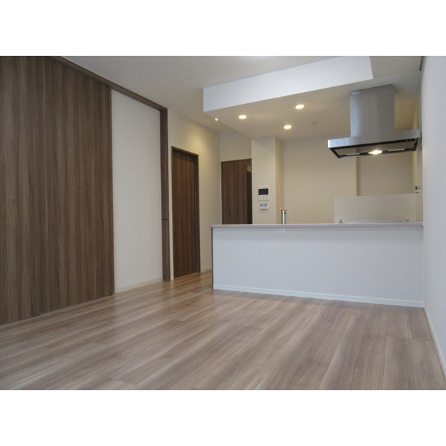 プレミア高岡駅前レジデンス 103号室