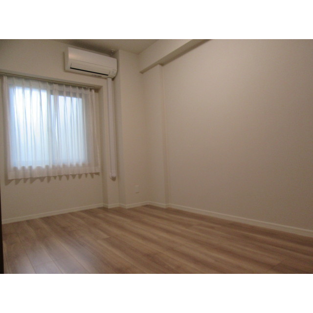 プレミア高岡駅前レジデンス 103号室