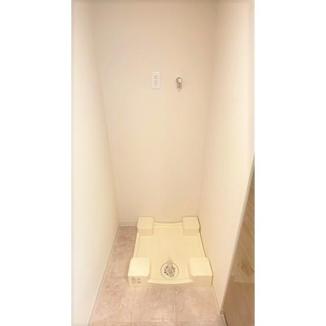 プレサンスロジェ金沢香林坊 202号室