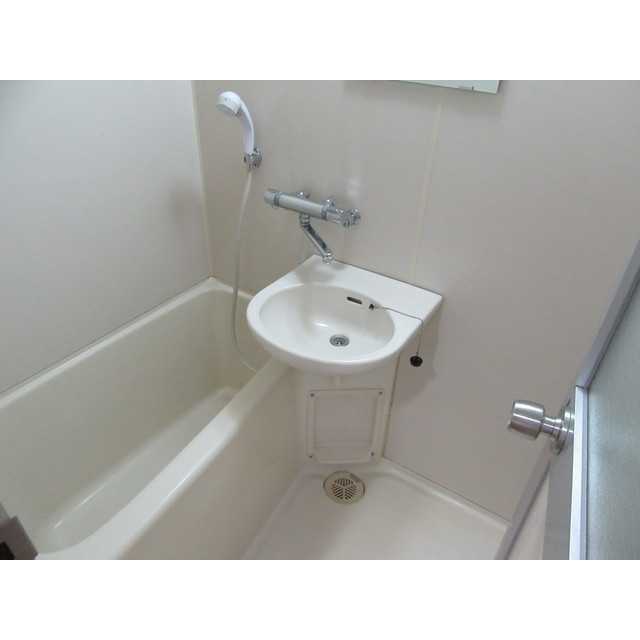 スカイコートモリ 502号室