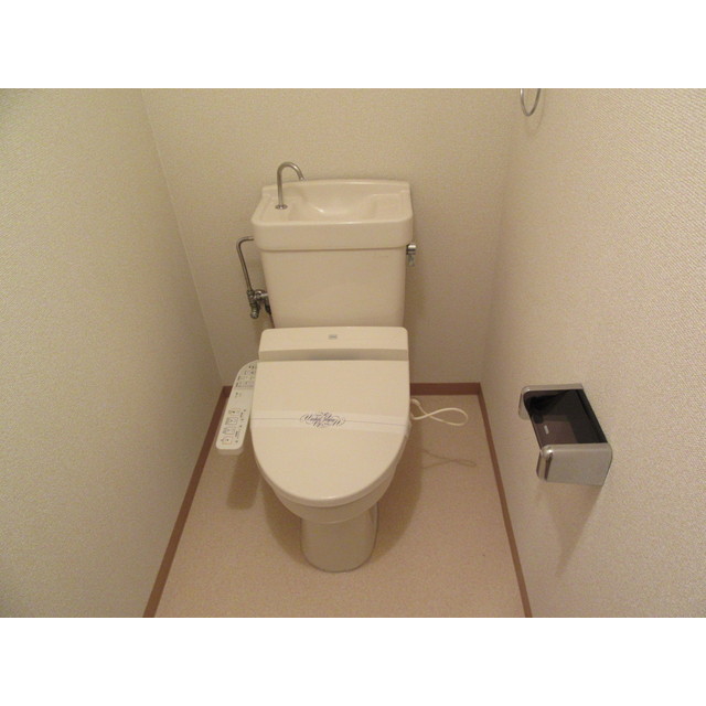 スカイコートモリ 502号室