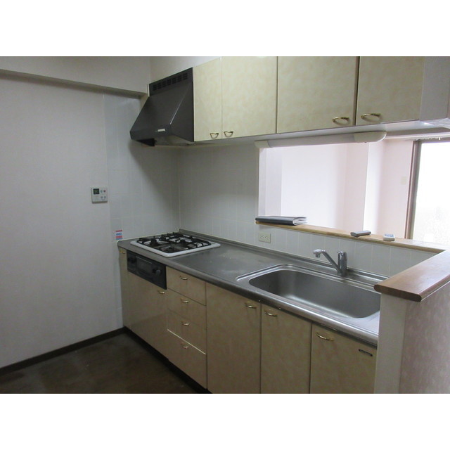 アパガーデンコート万代 410号室