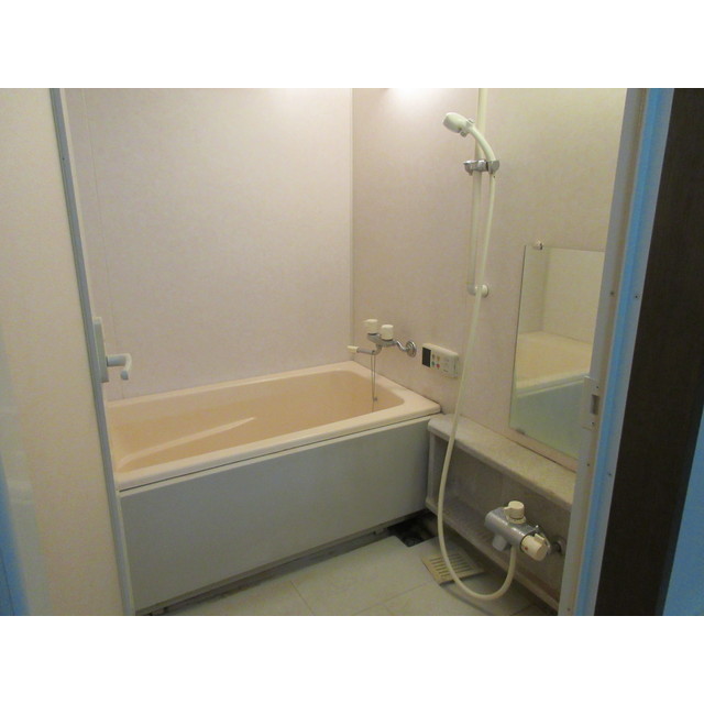 アパガーデンコート万代 410号室